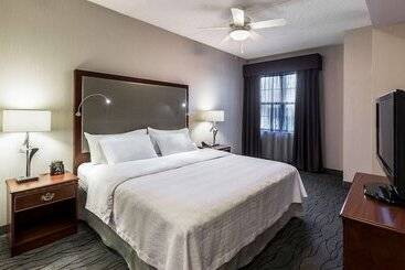 هتل Homewood Suites By Hilton Buffaloairport