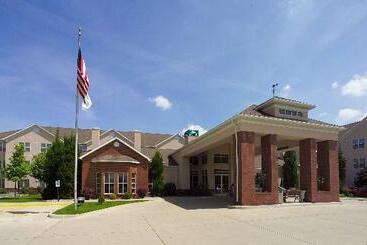 هتل Homewood Suites By Hilton Grand Rapids