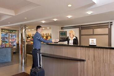 هتل Homewood Suites By Hilton Harrisburg West Hershey Area
