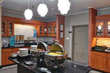 هتل Homewood Suites By Hilton Longview