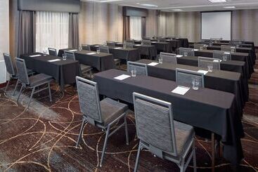 هتل Homewood Suites By Hilton Minneapolismall Of America