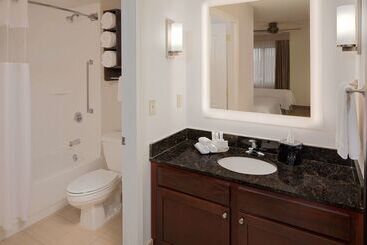 هتل Homewood Suites By Hilton Minneapolismall Of America