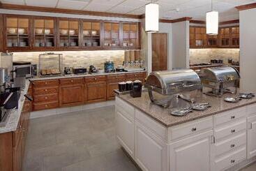 هتل Homewood Suites By Hilton Minneapolismall Of America