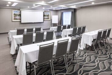 هتل Homewood Suites By Hilton Seattle Tacoma Airport/tukwila