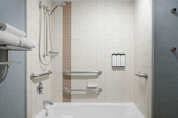 هتل Hyatt Place New Orleans Convention Center