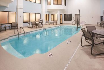 هتل La Quinta By Wyndham Kokomo
