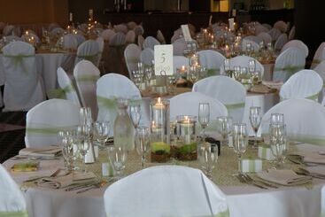 هتل Lakeside Resort & Conference Center