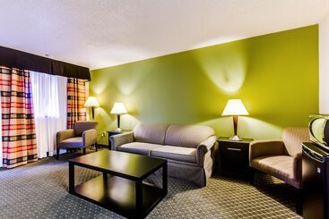 هتل Quality Inn & Suites Moline  Quad Cities
