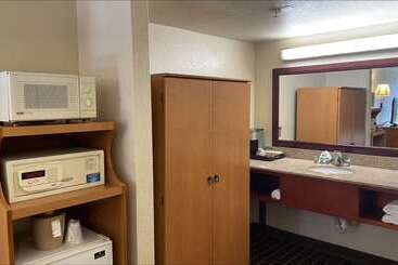 Surestayplus Hotel By Best Western San Jose Central City