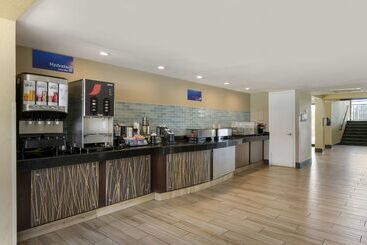 استراحتگاه Best Western International Speedway