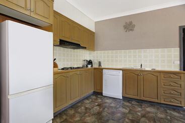 Le Chateau Centrally Located
