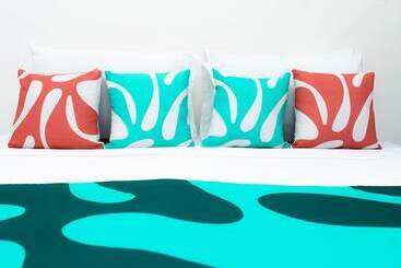 هتل Caribbean Coral