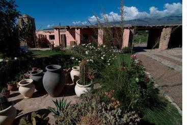 هتل Finca Huayrapuca