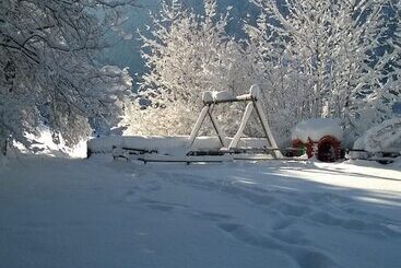 هتل Village Vacances Le Salvagny