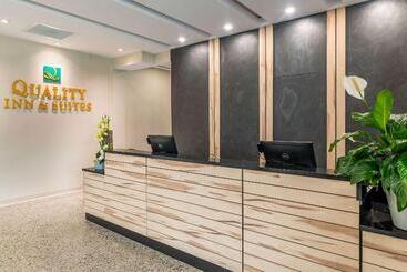 هتل Quality Inn & Suites