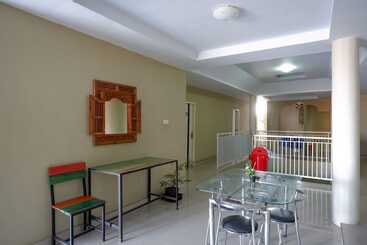 هتل Reddoorz Syariah At Jalan Jenderal Sudirman Palopo