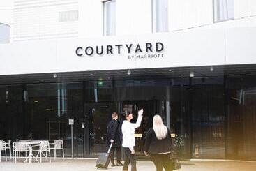 هتل Courtyard Tampere City