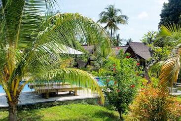 تختخواب و صبحانه Salili Bungalow