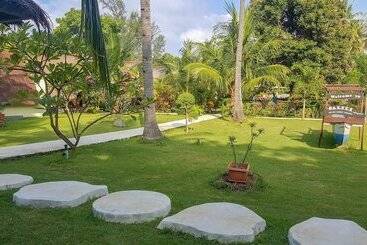 تختخواب و صبحانه Salili Bungalow