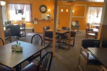هتل Dunes Inn Alamosa
