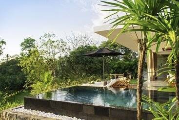 هتل Haritha Villas & Spa