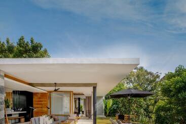 هتل Haritha Villas & Spa