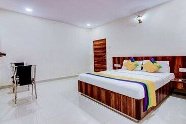 هتل Treebo Trip Vijay Inn