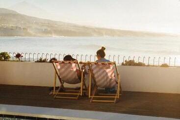 تختخواب و صبحانه Punta Paradiso