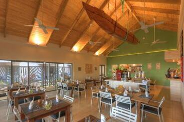 هتل Moana Sands Lagoon Resort - Adults Only