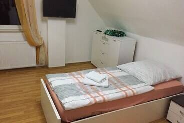 Lorenz Apartment 2