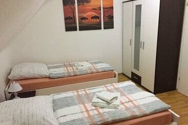 Lorenz Apartment 2