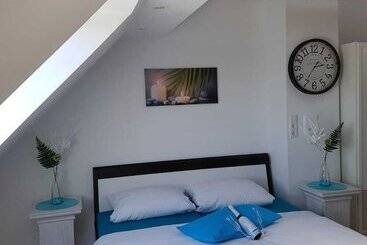 Lorenz Apartment 2