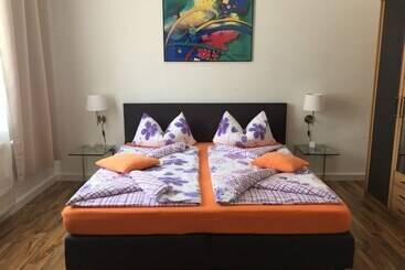 Lorenz Apartment