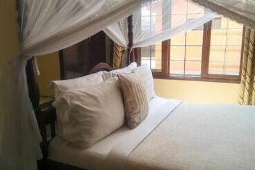 پانسیون Transit Motel Ukonga