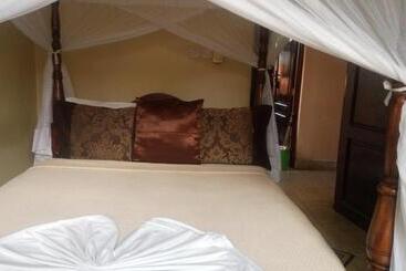 پانسیون Transit Motel Ukonga