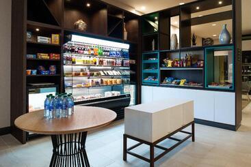 هتل Holiday Inn & Suites   Idaho Falls, An Ihg