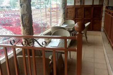هتل Countryhouse Inn