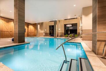 Hotel Hyatt House Nashville Downtown Convention Center