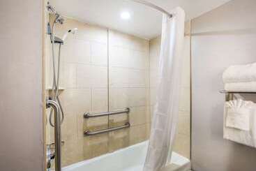 Country Inn & Suites By Radisson, Virginia Beach Oceanfront , Va