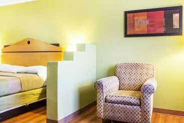 هتل Apache Inn