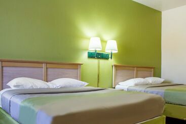 هتل Apache Inn