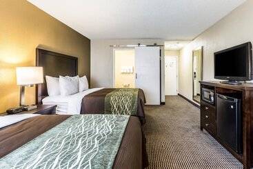 هتل Comfort Inn Downtown