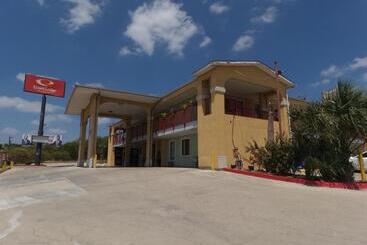 ホテル Econo Lodge Inn & Suites Downtown Northeast Near Fort Sam Houston