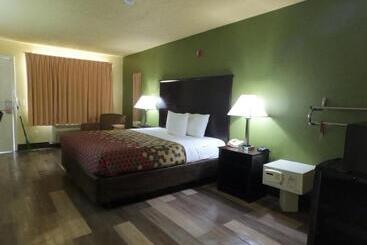 ホテル Econo Lodge Inn & Suites Downtown Northeast Near Fort Sam Houston