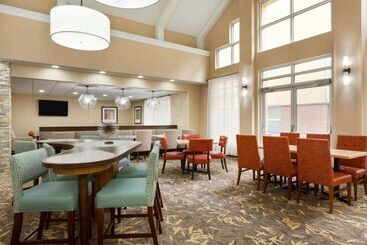 هتل Homewood Suites By Hilton Houstonwestchase