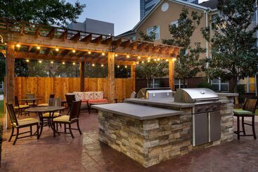 هتل Homewood Suites By Hilton Houstonwestchase