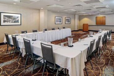 هتل Homewood Suites By Hilton San Antonio Riverwalk/downtown
