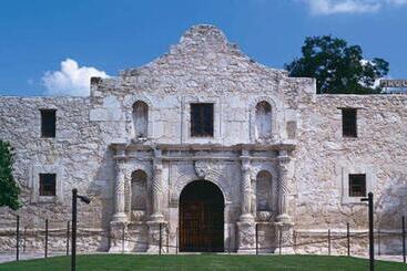 هتل Homewood Suites By Hilton San Antonio Riverwalk/downtown