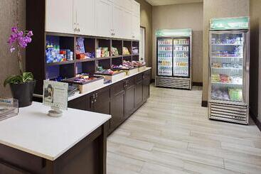 هتل Homewood Suites By Hilton San Antonio Riverwalk/downtown