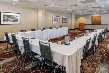 هتل Homewood Suites By Hilton San Antonio Riverwalk/downtown